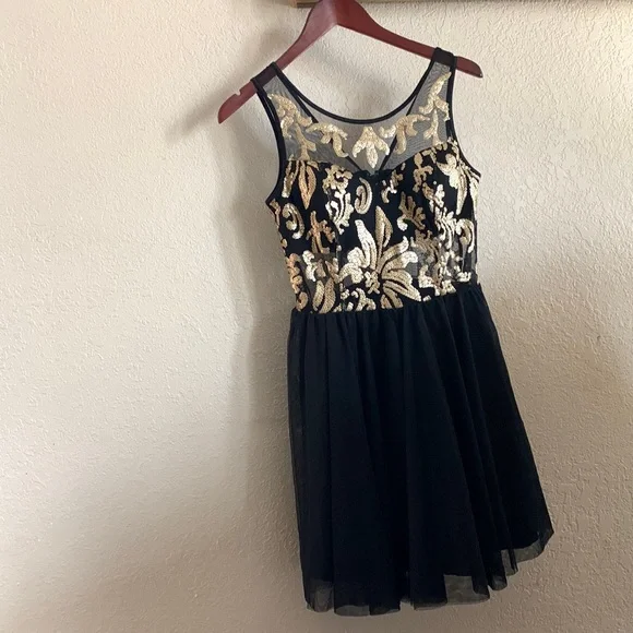 open lace back dress NAVY SEQUIN BODICE GOWN WITH SLIT